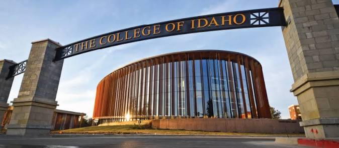 College of Idaho (C of I)